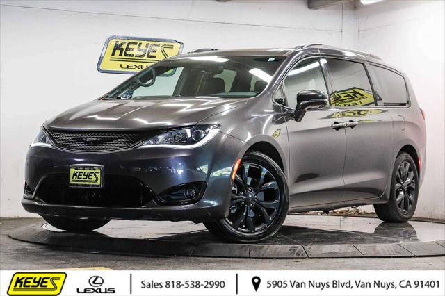 2020 Chrysler Pacifica 35th Anniversary Limited for sale in Van Nuys, CA