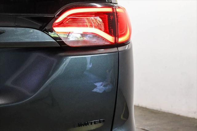 2020 Chrysler Pacifica 35th Anniversary Limited