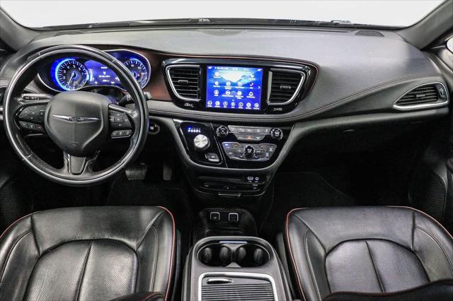 2020 Chrysler Pacifica 35th Anniversary Limited