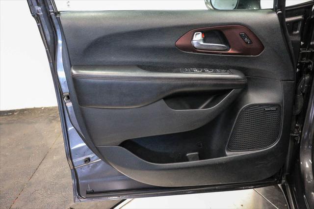 2020 Chrysler Pacifica 35th Anniversary Limited