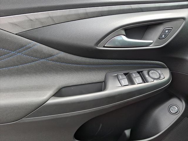 2026 Buick NV Sport Touring FWD