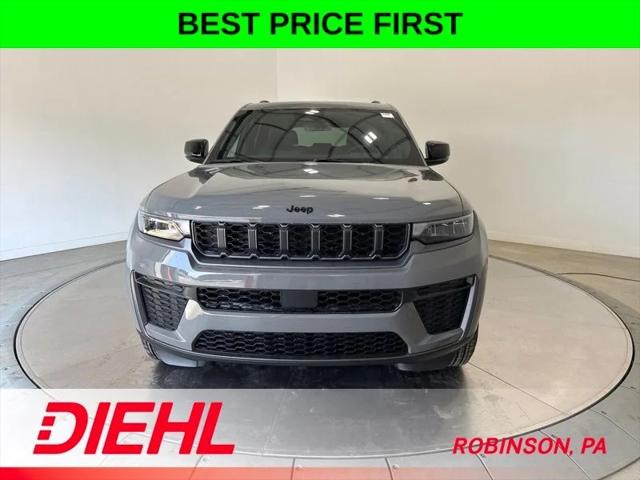 2027 Jeep Grand Cherokee Laredo Altitude