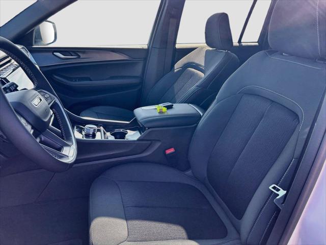 2027 Jeep Grand Cherokee Laredo X 2027 Jeep Grand Cherokee Laredo X