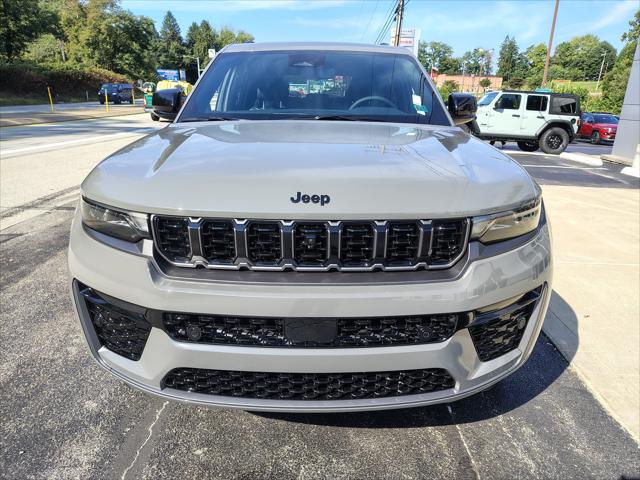 2027 Jeep Grand Cherokee Limited Reserve 2027 Jeep Grand Cherokee Limited Reserve