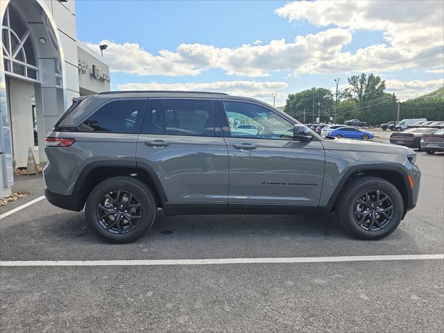 2027 Jeep Grand Cherokee Laredo Altitude 2027 Jeep Grand Cherokee Laredo Altitude