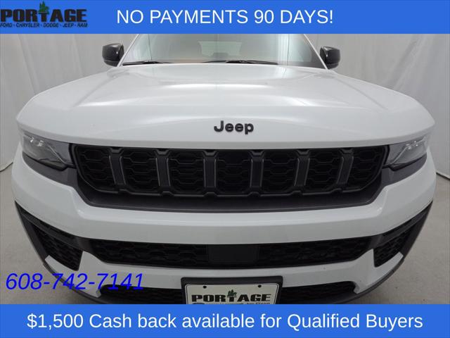2027 Jeep Grand Cherokee Laredo Altitude