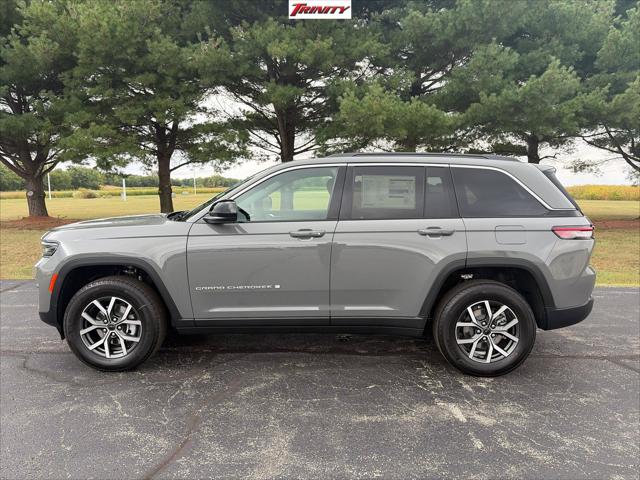 2027 Jeep Grand Cherokee Laredo X for sale in Taylorville, IL