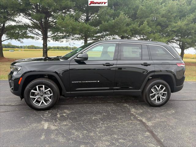 2027 Jeep Grand Cherokee Laredo X for sale in Taylorville, IL