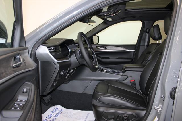 2027 Jeep Grand Cherokee Limited