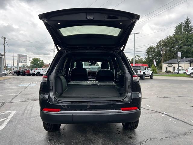2027 Jeep Grand Cherokee Laredo Altitude 2027 Jeep Grand Cherokee Laredo Altitude