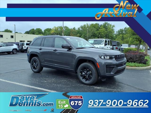 2026 Jeep Grand Cherokee GRAND CHEROKEE LAREDO ALTITUDE 4X4
