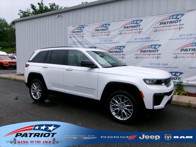 2027 Jeep Grand Cherokee GRAND CHEROKEE LIMITED 4X4