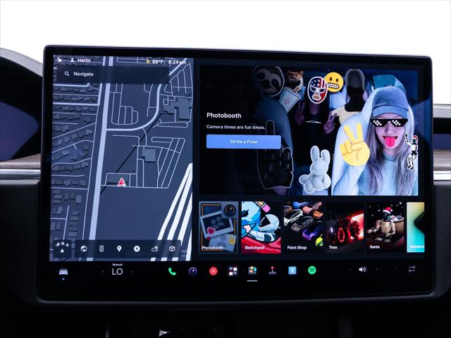 2021 Tesla Model S Plaid Tri Motor All-Wheel Drive