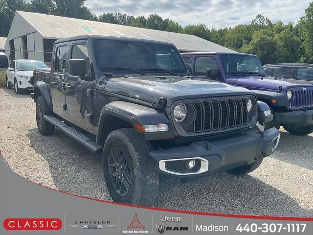 2024 Jeep Gladiator Sport S for sale in Madison, OH