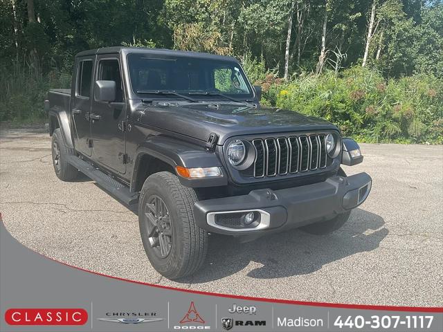 2024 Jeep Gladiator Sport S for sale in Madison, OH