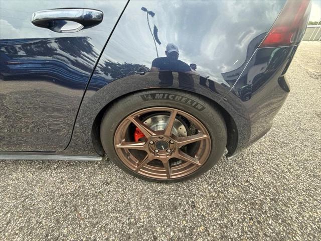 2015 Volkswagen Golf GTI 2.0T SE 4-Door