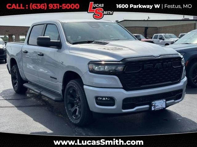 2026 RAM Ram 1500 RAM 1500 EXPRESS CREW CAB 4X4 57 BOX