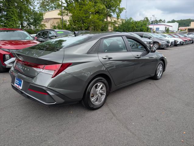 2025 Hyundai Elantra SE 2025 Hyundai Elantra SE