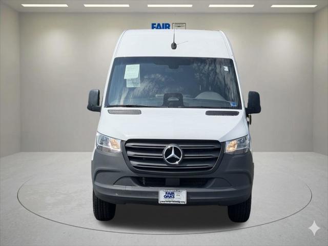 2025 Mercedes-Benz Sprinter 2500 Standard Roof 4-Cyl Diesel HO