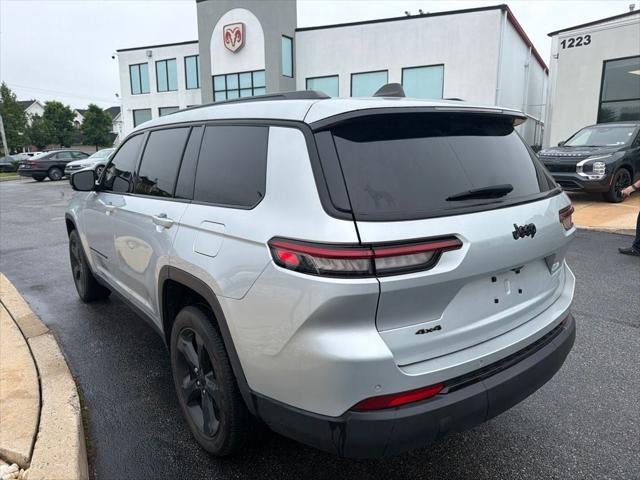 2023 Jeep Grand Cherokee L Altitude 4x4 2023 Jeep Grand Cherokee L Altitude 4x4