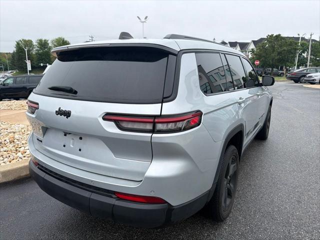 2023 Jeep Grand Cherokee L Altitude 4x4 2023 Jeep Grand Cherokee L Altitude 4x4