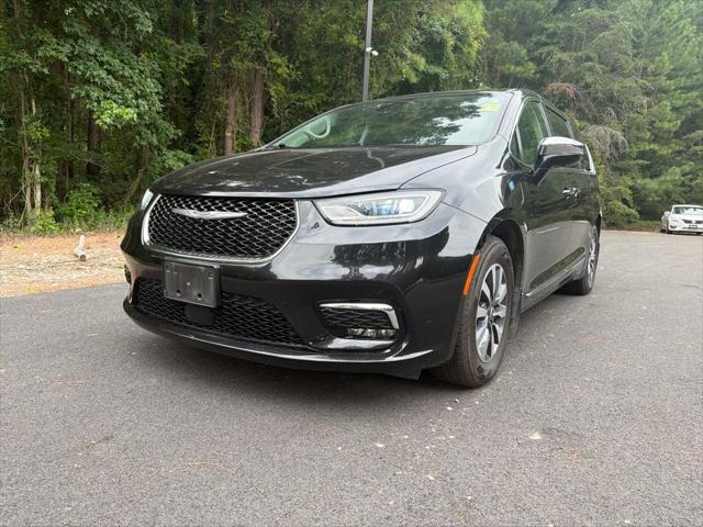 2023 Chrysler Pacifica Hybrid Limited for sale in Salisbuty, MD