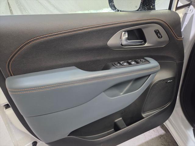 2027 Chrysler Pacifica Pinnacle