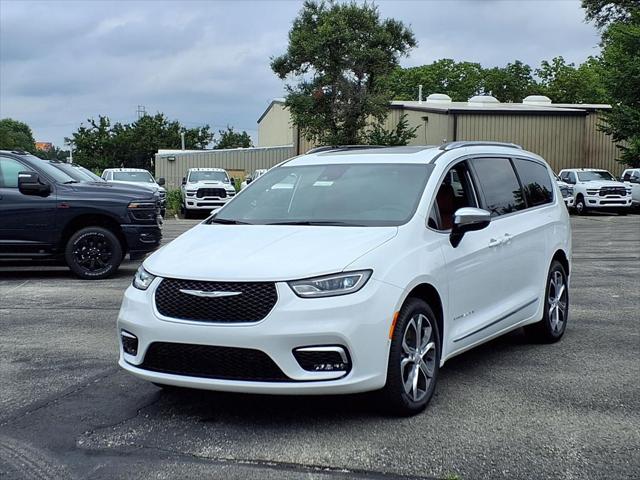 2026 Chrysler Pacifica Pinnacle AWD