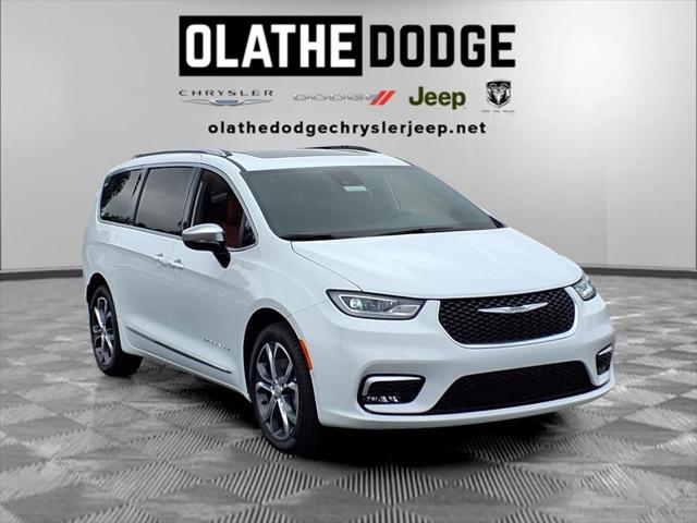 2026 Chrysler Pacifica Pinnacle AWD