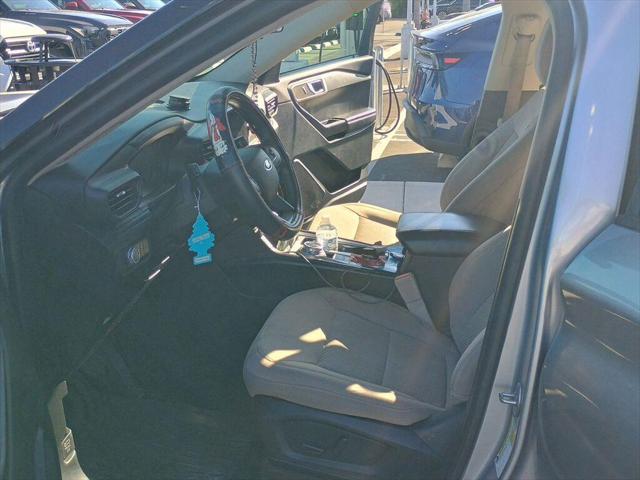 2021 Ford Explorer Base