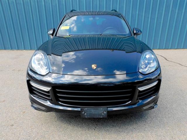 2016 Porsche Cayenne GTS