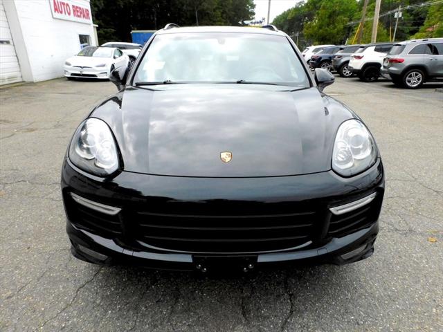 2016 Porsche Cayenne GTS