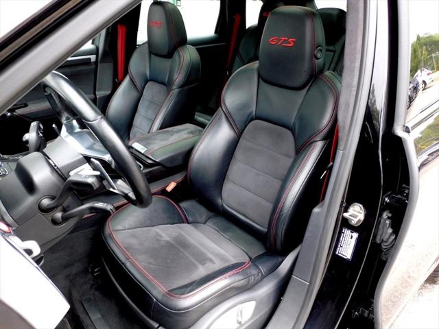 2016 Porsche Cayenne GTS