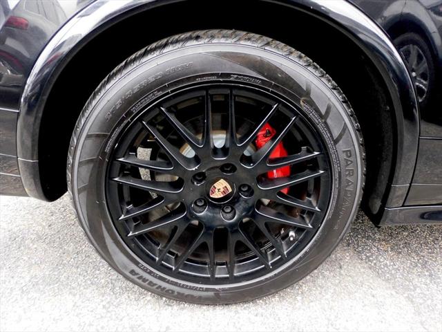 2016 Porsche Cayenne GTS