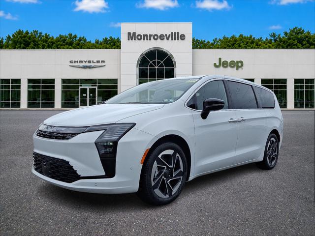 2027 Chrysler Pacifica Limited for sale in Monroeville, PA