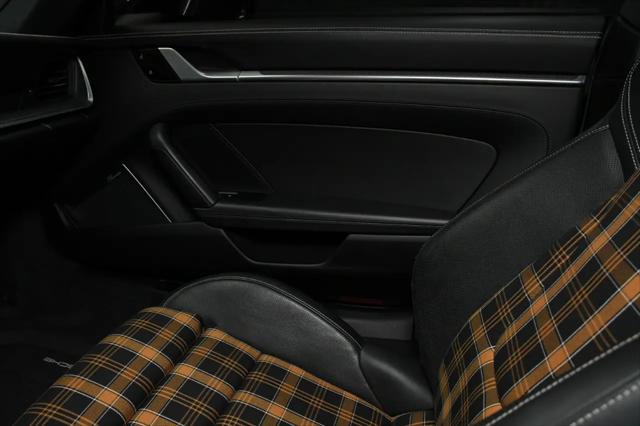 2020 Porsche 911 Carrera 4S