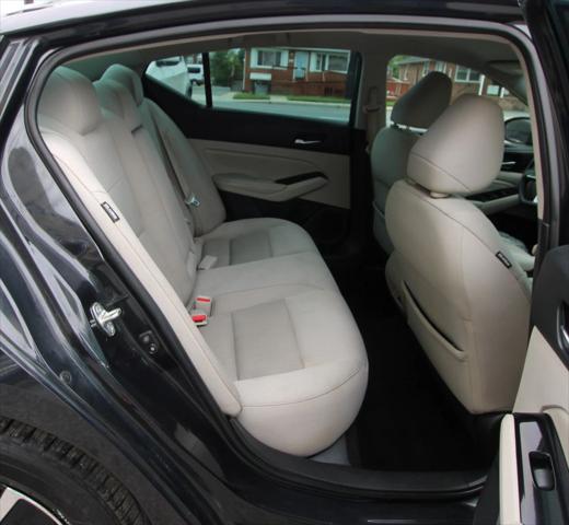 2021 Nissan Altima SV FWD
