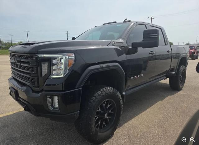2021 GMC Sierra 2500HD 4WD Crew Cab Standard Bed AT4 for sale in Kansas City, KS