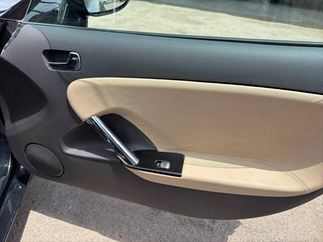 2007 Saturn Sky Base 2dr Convertible
