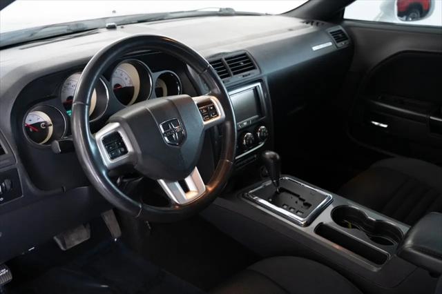 2014 Dodge Challenger SXT