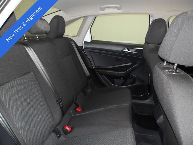 2021 Volkswagen Jetta 1.4T R-Line