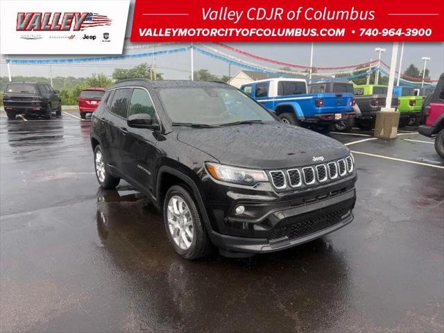 2024 Jeep Compass Latitude Lux FWD for sale in Pataskala, OH