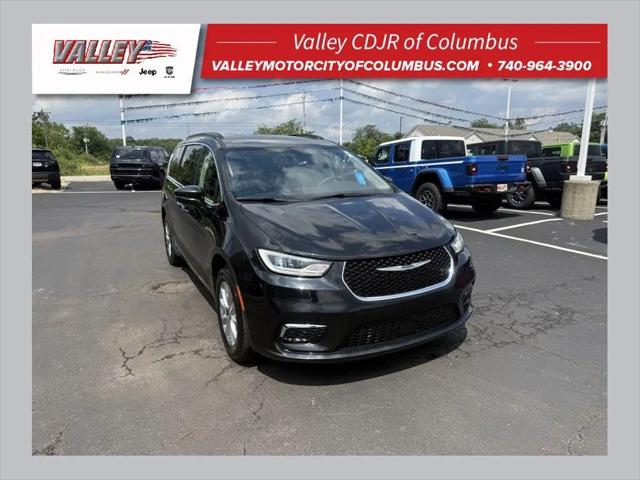 2022 Chrysler Pacifica Touring L AWD for sale in Pataskala, OH