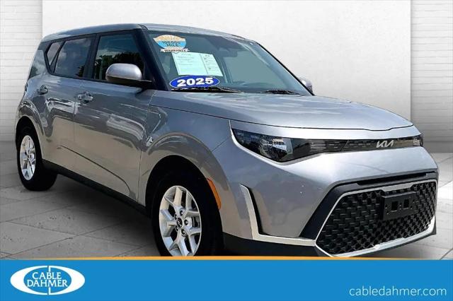 2025 Kia Soul LX for sale in Lawrence, KS