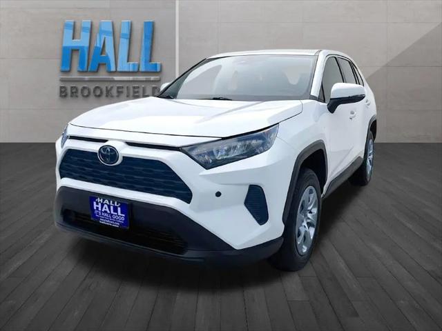 2022 Toyota RAV4 LE for sale in Waukesha, WI