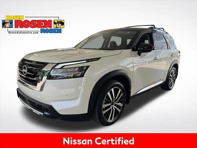 2024 Nissan Pathfinder Platinum 4WD for sale in Greenfield, WI