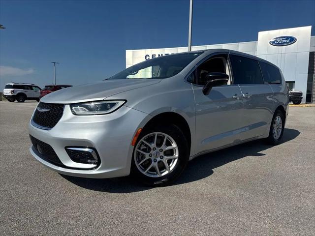 2024 Chrysler Pacifica Touring L for sale in Trumann, AR
