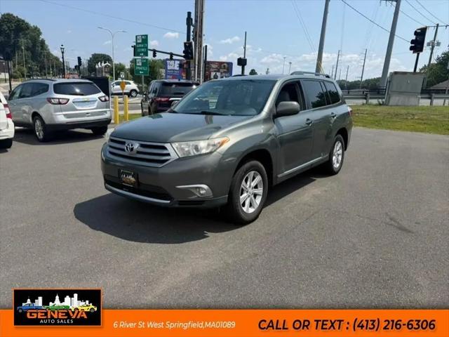 2011 Toyota Highlander SE V6 for sale in West Springfield, MA
