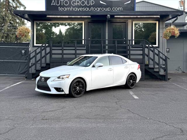 2016 Lexus IS 200t Base 4dr Sedan