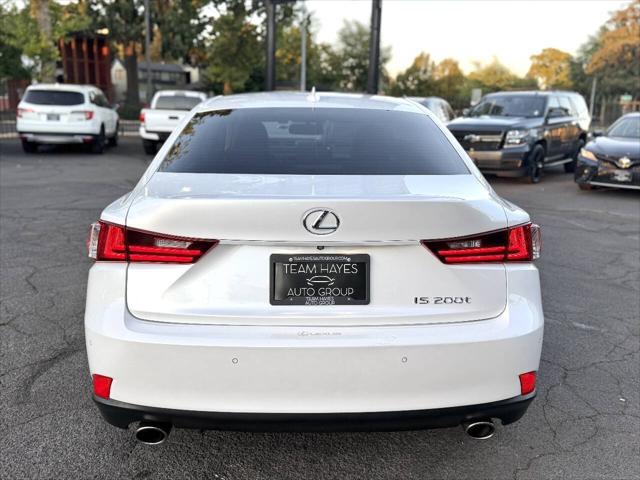 2016 Lexus IS 200t Base 4dr Sedan